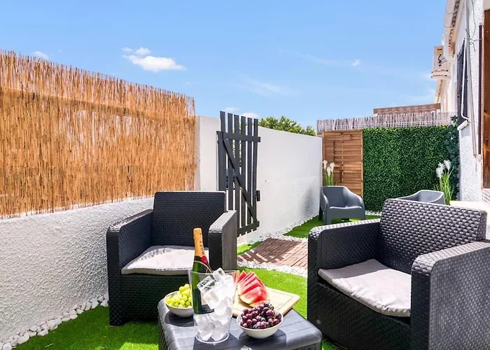 Luxe Apartment, Chill Out, 10 Min Апартаменты